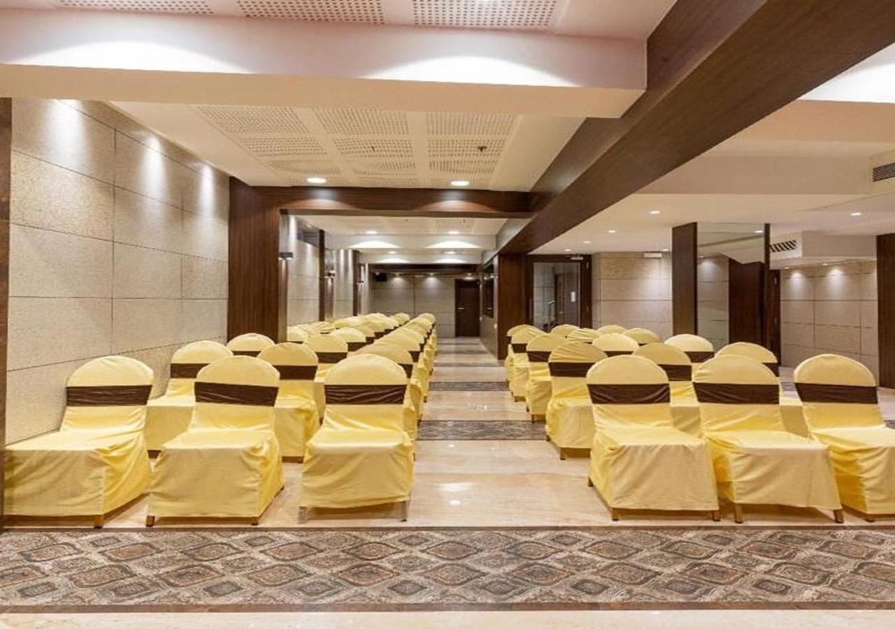 Hotel Laxvas ธาเน ภายนอก รูปภาพ