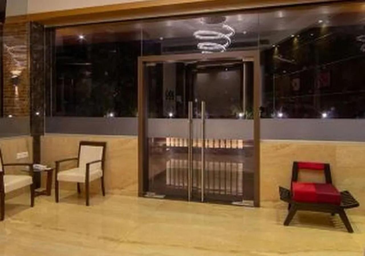 Hotel Laxvas ธาเน ภายนอก รูปภาพ